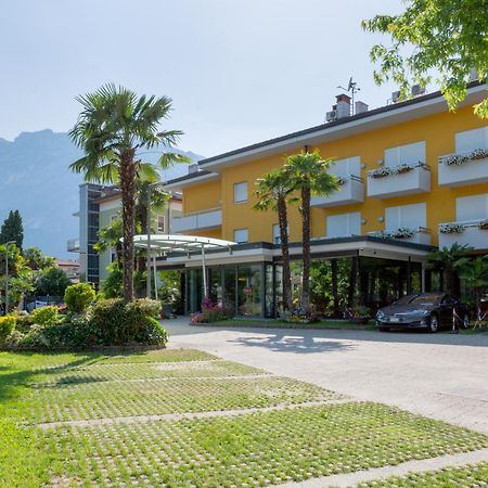 Appartamento Campagnola 1 Riva del Garda Bagian luar foto